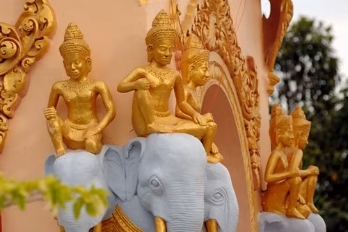 Chùa Xiêm Cán của người Khmer ảnh 2