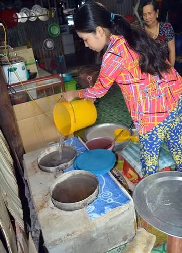 Giòn tan đặc sản bánh phồng tôm Đất Mũi ảnh 4