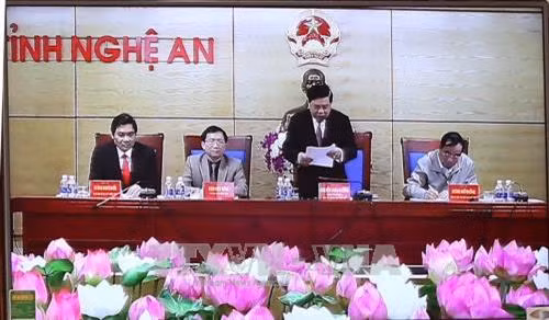 Đầu cầu họp trực truyến tỉnh Nghệ An. Ảnh: Vũ Sinh - TTXVN