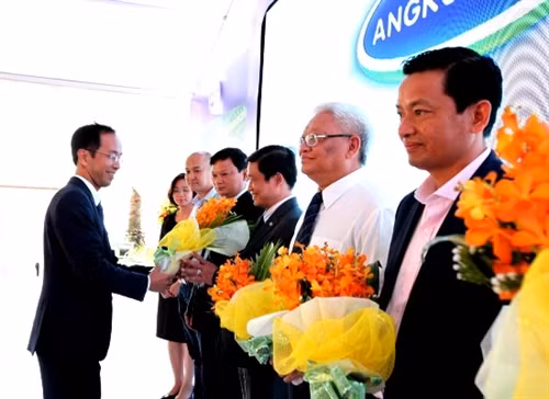 Vinamilk khánh thành nhà máy sữa đầu tiên tại Campuchia ảnh 5