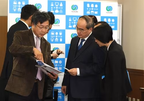 Bí thư Thành uỷ Nguyễn Thiện Nhân tìm hiểu mô hình Thành phố khoa học Tsukuba