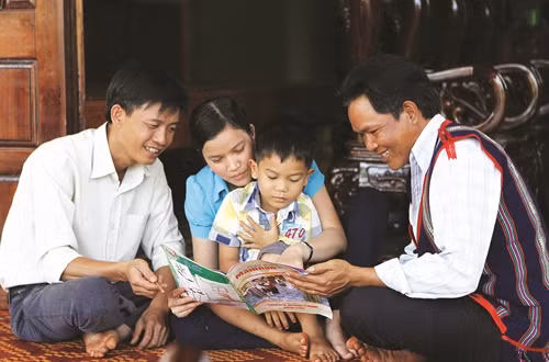 Được sự giúp đỡ của Binh đoàn 15, hàng nghìn hộ đồng bào dân tộc đã có điều kiện phát triển kinh tế, nâng cao đời sống