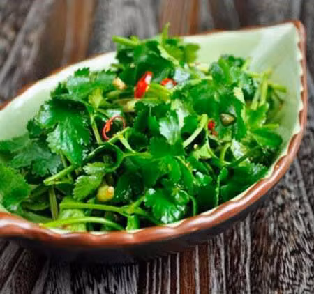 Những công dụng tuyệt vời của rau mùi thơm ảnh 8