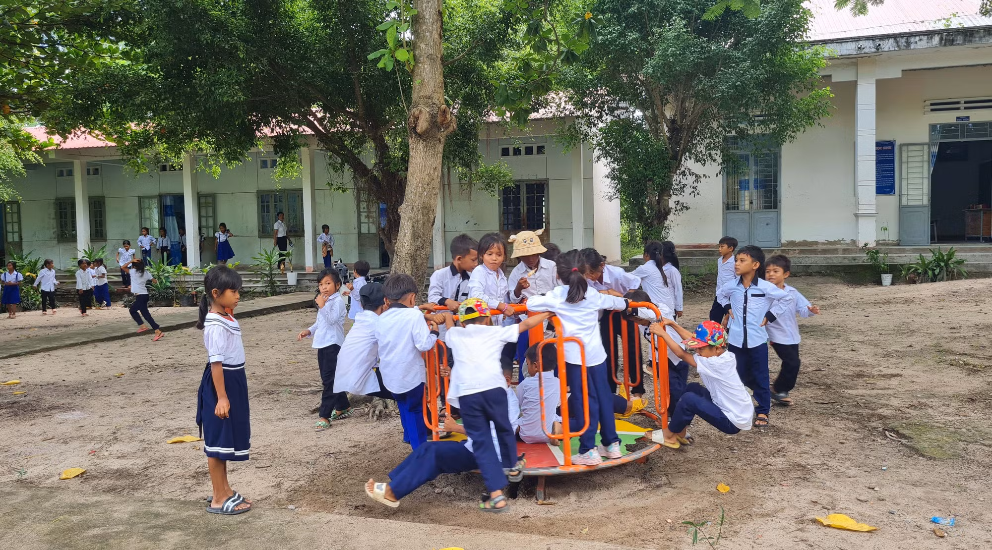 Hiệu quả chương trình Tủ sách Đinh Hữu Dư tại Gia Lai ảnh 2