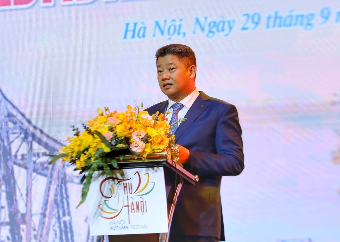 Nhẹ nhàng, lắng đọng lễ khai mạc Festival Thu Hà Nội ảnh 6 Nhẹ nhàng, lắng đọng lễ khai mạc Festival Thu Hà Nội ảnh 6