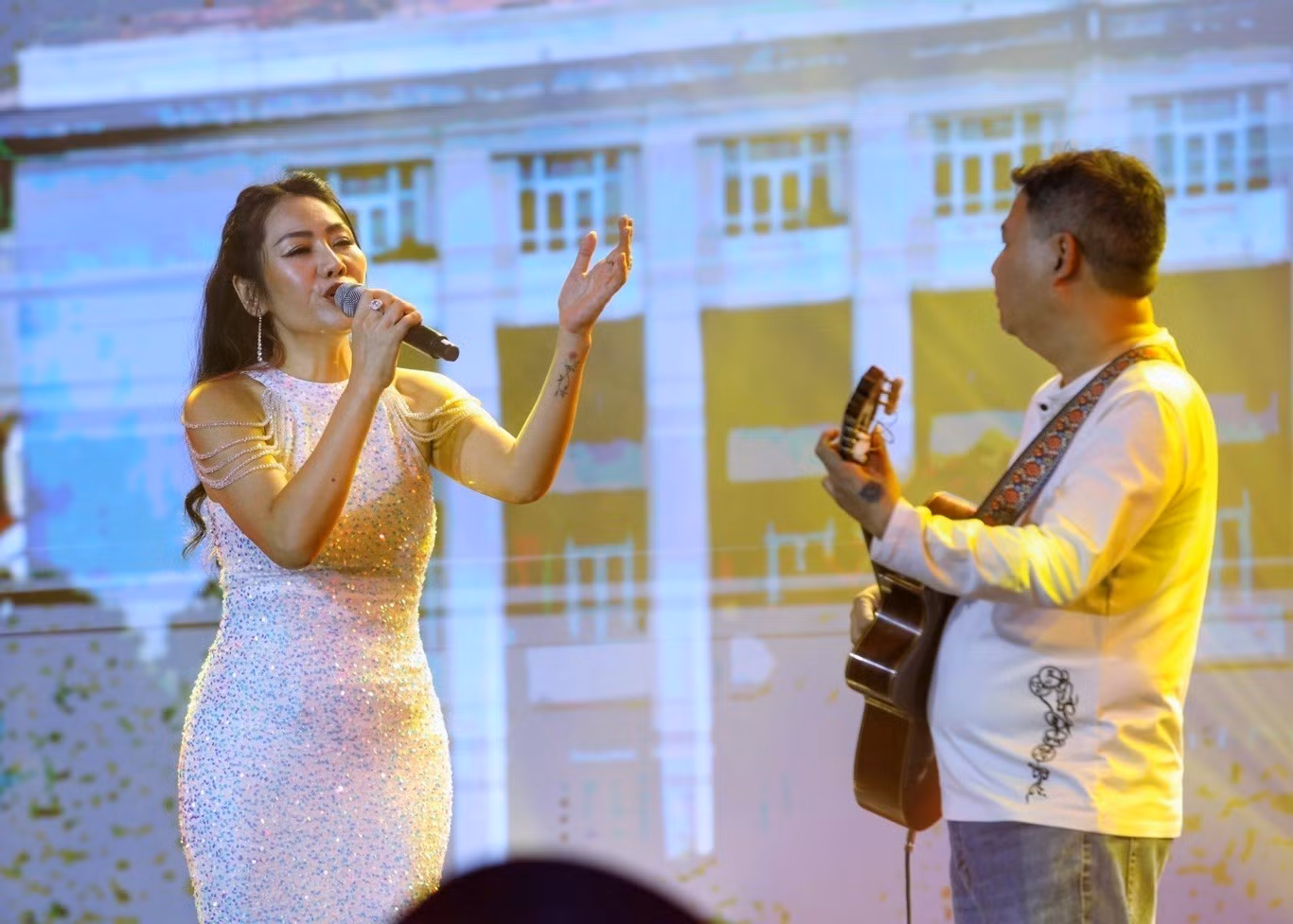 Nhẹ nhàng, lắng đọng lễ khai mạc Festival Thu Hà Nội ảnh 7 Nhẹ nhàng, lắng đọng lễ khai mạc Festival Thu Hà Nội ảnh 7