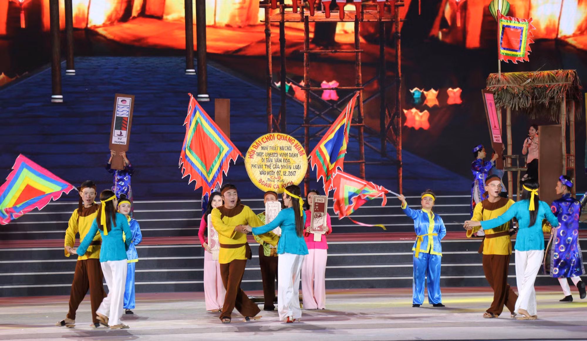 Phó Thủ tướng Trần Hồng Hà trao Bằng công nhận 3 bảo vật quốc gia tại Festival “Về miền Quan họ - 2023” ảnh 4