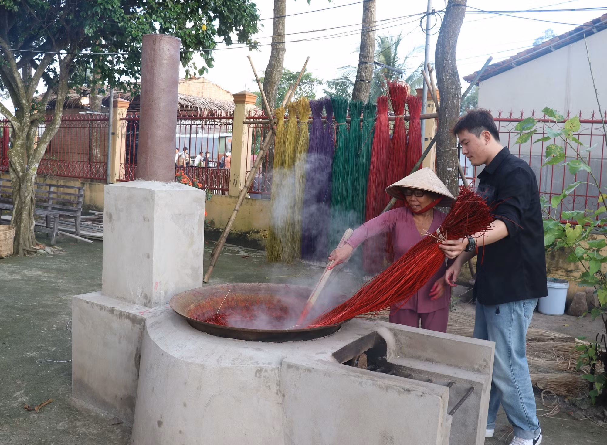 Ra mắt sản phẩm văn hóa - du lịch Chợ ma Định Yên, Đồng Tháp ảnh 3