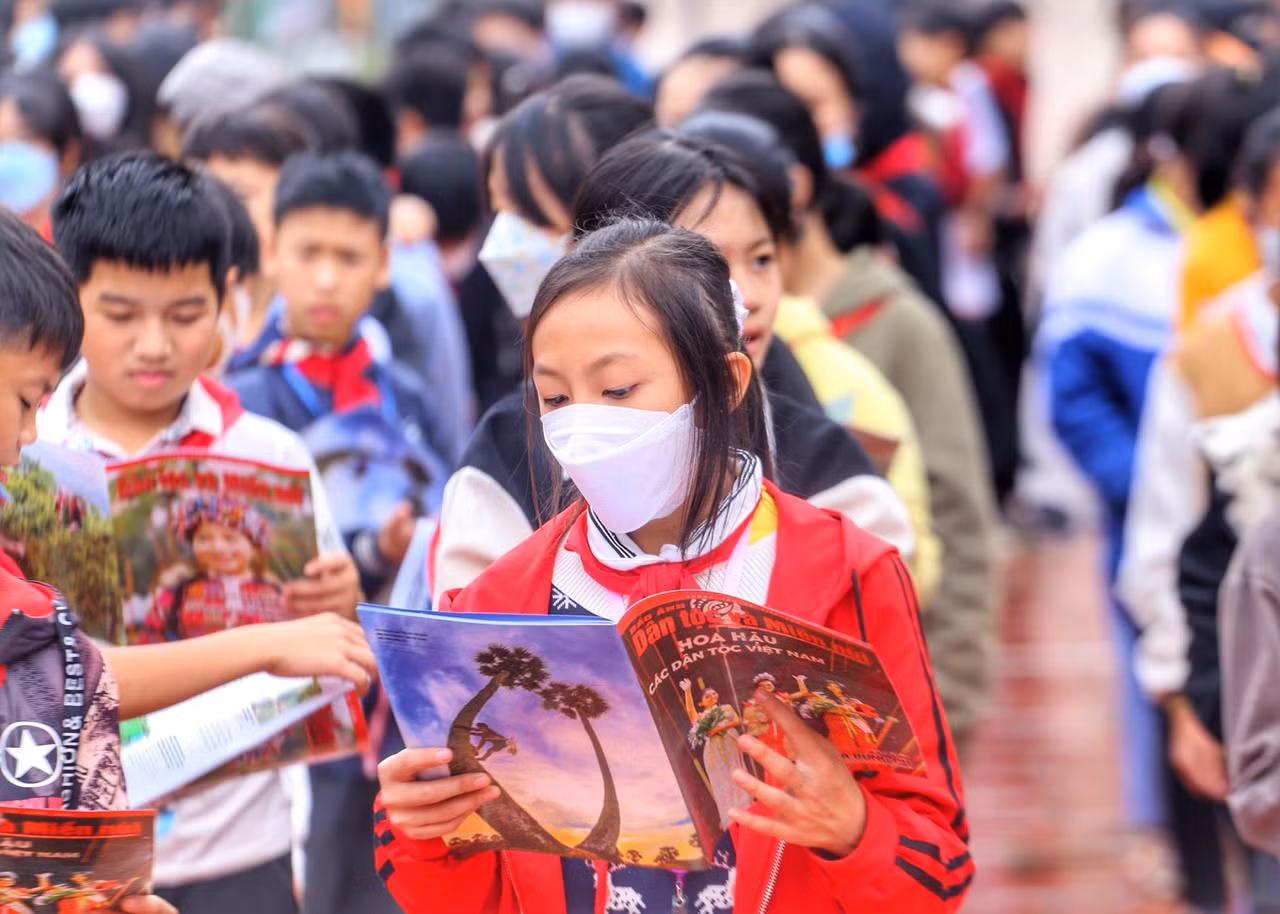 Chương trình thiện nguyện “Đưa yêu thương đến với Hà Giang” ảnh 6