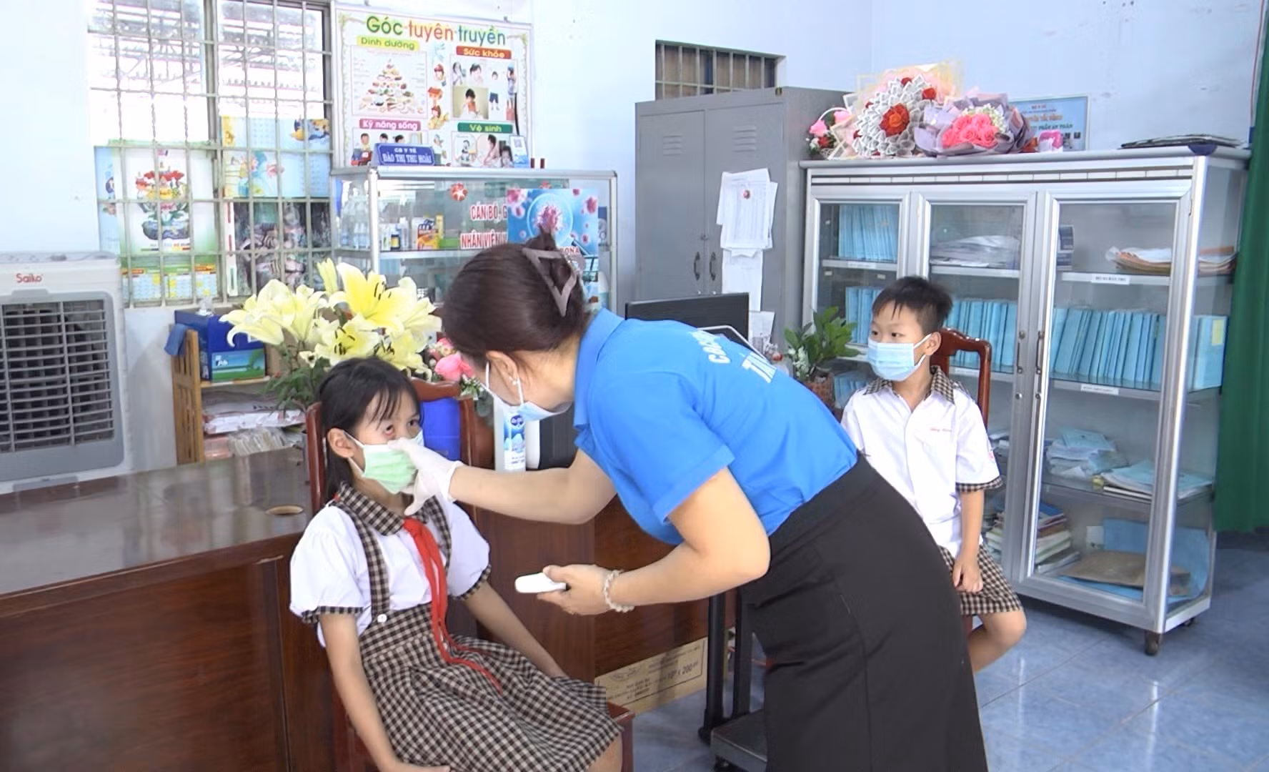 Bình Phước: Khống chế, không để đau mắt đỏ lây lan, bùng phát thành dịch ảnh 1