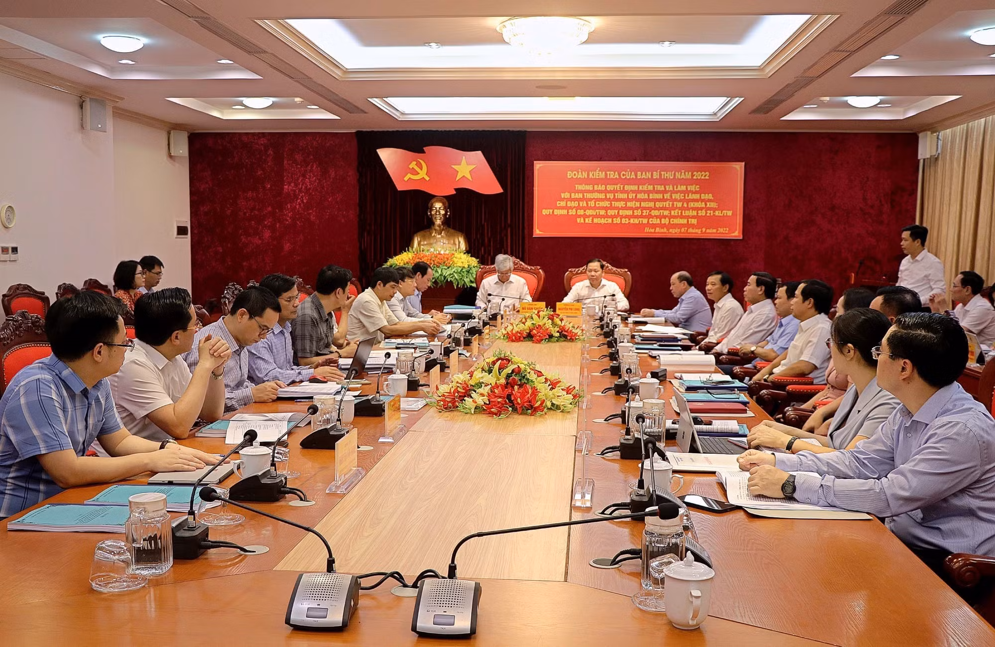 Đoàn kiểm tra 545 của Ban Bí thư làm việc tại tỉnh Hòa Bình ảnh 1