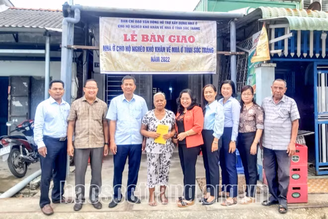 Sóc Trăng hỗ trợ nhà ở giúp hộ nghèo ổn định đời sống ảnh 1
