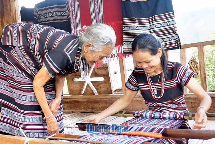 Huyện miền núi Ba Tơ đổi thay sau 50 năm giải phóng ảnh 2