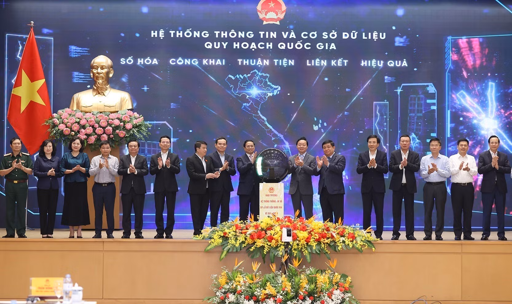 Thủ tướng Phạm Minh Chính: Thực hiện tốt Quy hoạch tổng thể quốc gia, xây dựng đất nước hùng cường, thịnh vượng ảnh 4