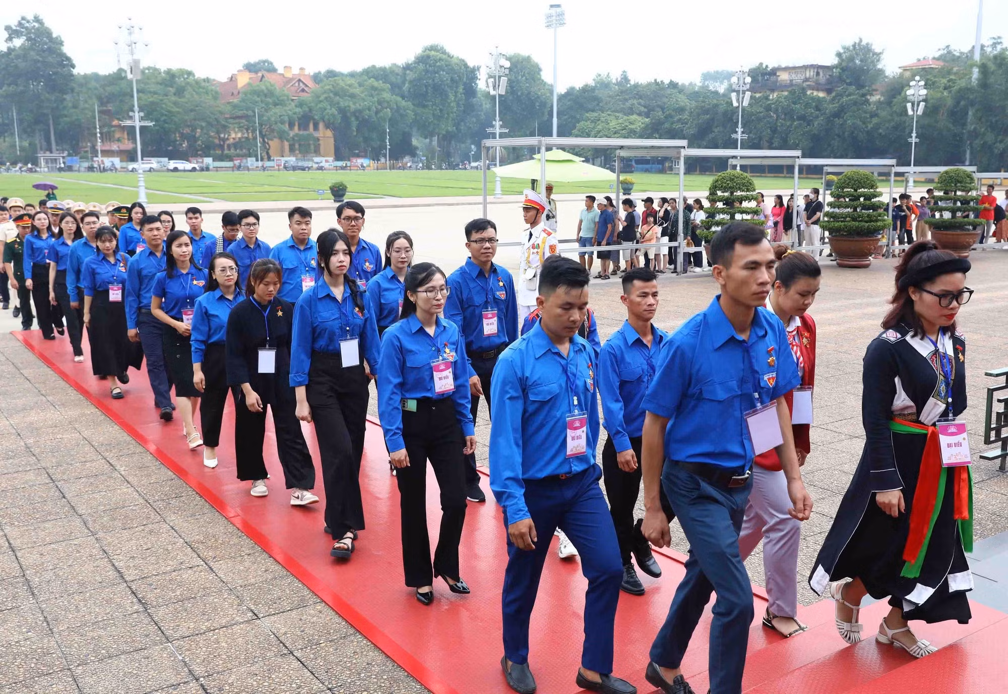 420 đại biểu dự Đại hội Thanh niên tiên tiến 2023 báo công dâng Bác ảnh 3