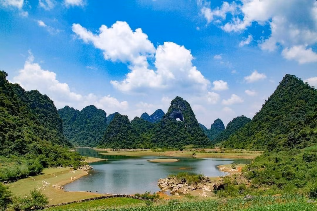 Cao Bằng bảo tồn, phát huy giá trị văn hóa gắn với phát triển du lịch bền vững ảnh 2