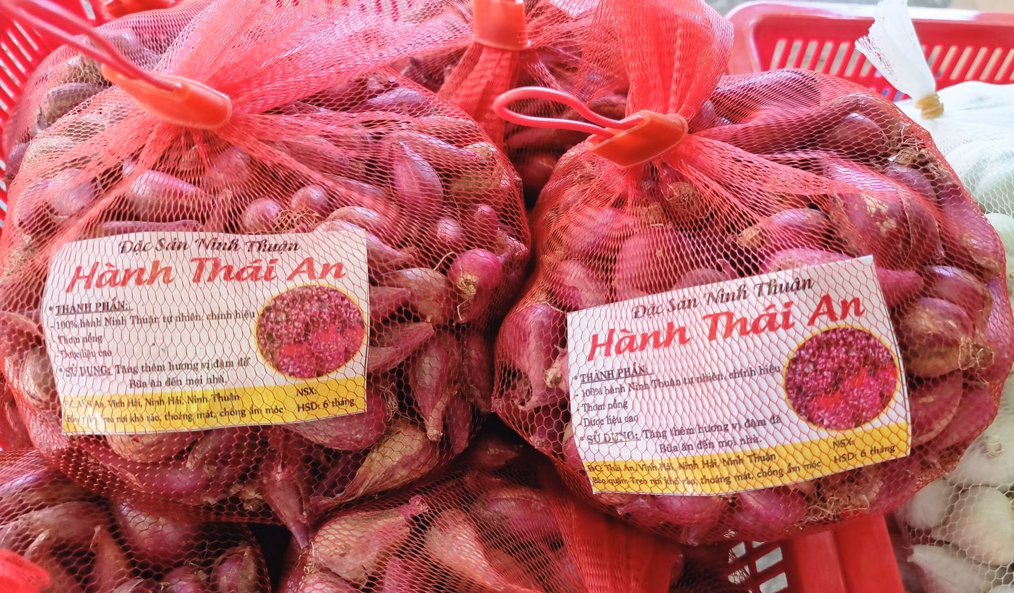 Người dân trồng hành tím trúng mùa, bán được giá cao ảnh 4