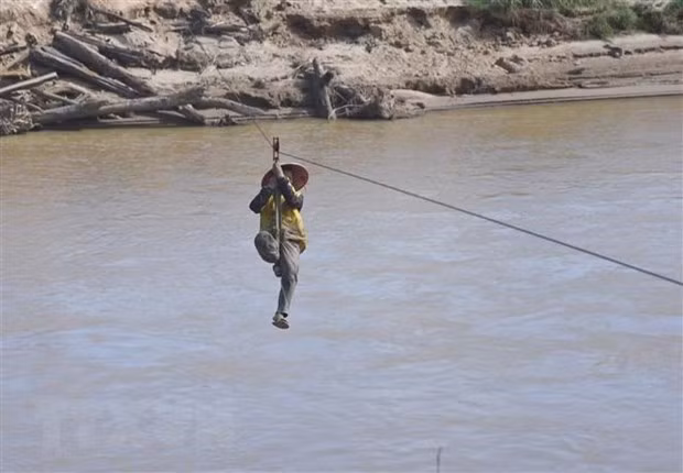 Kon Tum: Đẩy nhanh tiến độ hoàn thành hai cây cầu bắc qua sông Pô Kô ảnh 1
