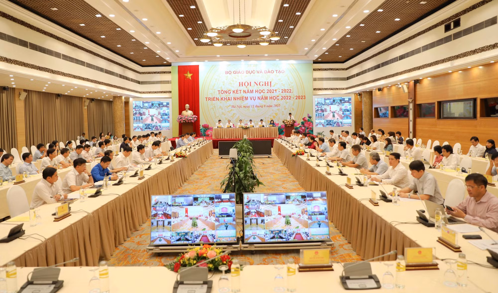 Tổng kết năm học 2021-2022: Nỗ lực bảo đảm hoạt động giáo dục không bị “đứt gãy” ảnh 4