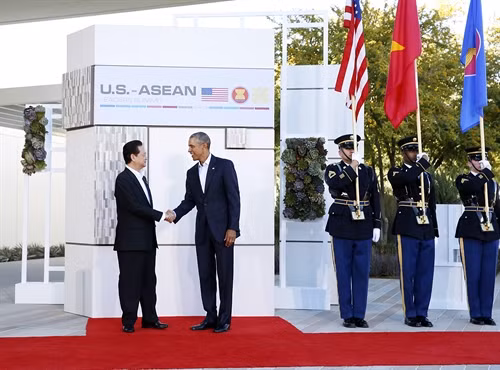 Tổng thống Hoa Kỳ Obama đón Thủ tướng Chính phủ Nguyễn Tấn Dũng. Ảnh: Đức Tám-TTXVN