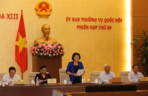 Chủ tịch Quốc hội Nguyễn Thị Kim Ngân phát biểu khai mạc phiên họp. Ảnh: Phương Hoa – TTXVN