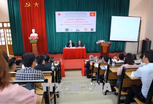 Hội thảo Tổng kết dự án thu hút đông sự tham dự của các chuyên gia và người dân trên đia bàn tỉnh Sơn La. Ảnh: Diệp Anh - TTXVN