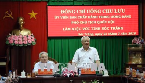 Phó Chủ tịch Quốc hội Uông Chu Lưu, phát biểu tại buổi làm việc với lãnh đạo tỉnh Sóc Trăng. Ảnh: Trung Hiếu -TTXVN
