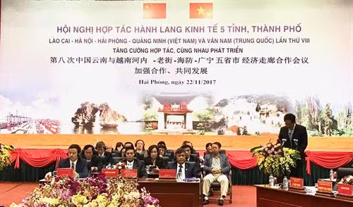 Dự Hội nghị có các đồng chí: Hồng Tiêu Dũng, Đại sứ Trung Quốc tại Việt Nam; đại diện lãnh đạo Bộ Ngoại giao và lãnh đạo các tỉnh, thành phố. Ảnh: Nguồn thhp.vn