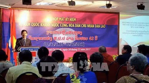 Ông Nguyễn Văn Mạnh, Phó Chủ tịch Liên hiệp các Tổ chức hữu nghị thành phố Hồ Chí Minh phát biểu tại lễ kỷ niệm. Ảnh: Thế Anh-TTXVN