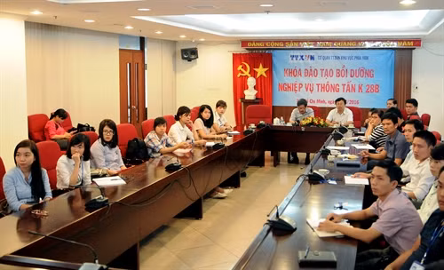Sáng cùng ngày, Cơ quan TTXVN khu vực phía Nam cũng tổ chức Lễ Khai giảng Khoá bồi dưỡng nghiệp vụ Thông tấn K28b. Ảnh: An Hiếu- TTXVN