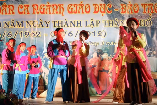 Hát Xoan được đông đảo nhân dân ở Phú Thọ tham gia truyền dạy, bảo tồn. Ảnh: Minh Quyết-TTXVN
