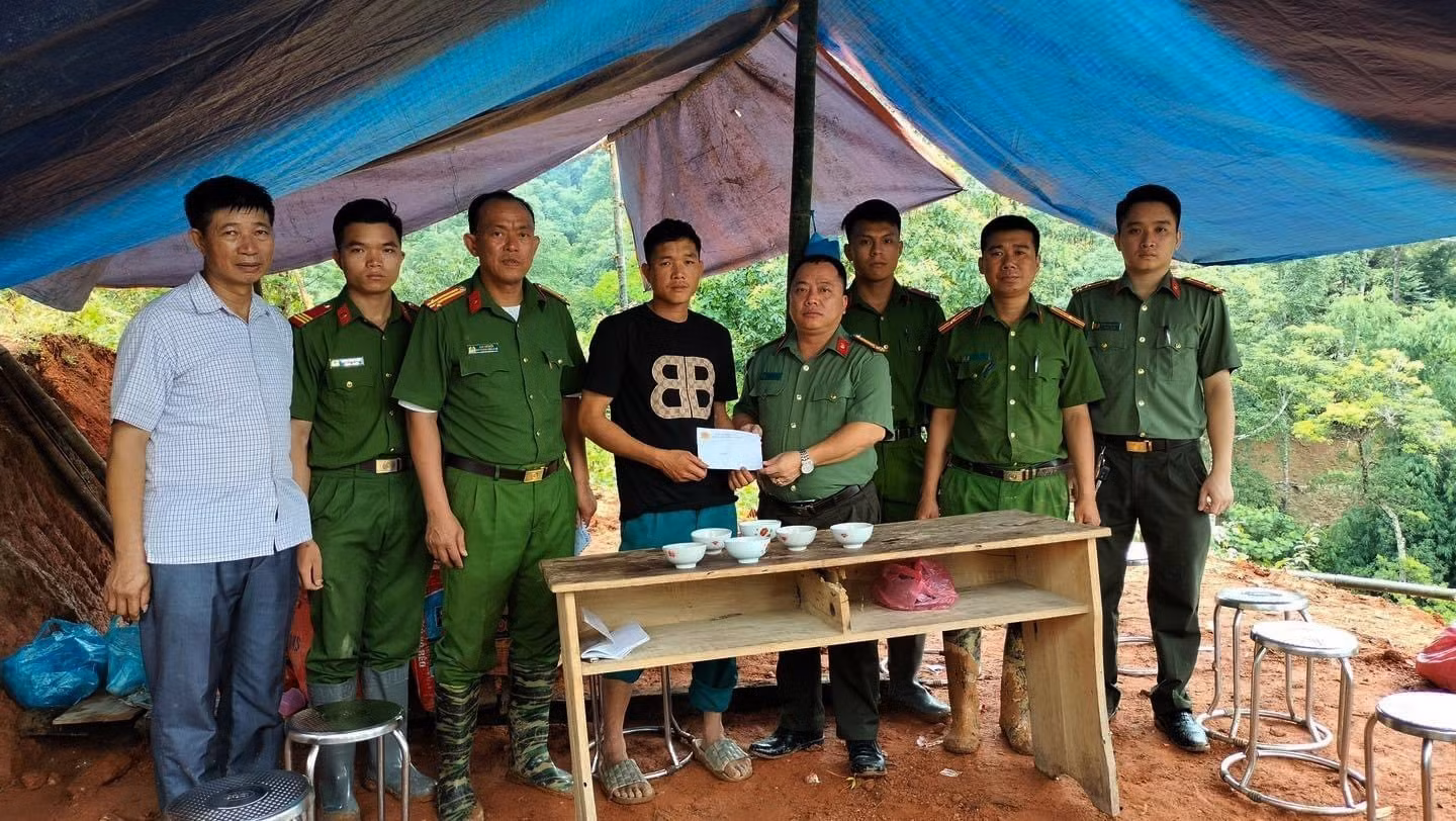 Hà Giang: Giúp dân khắc phục hậu quả thiên tai, ổn định cuộc sống ảnh 1