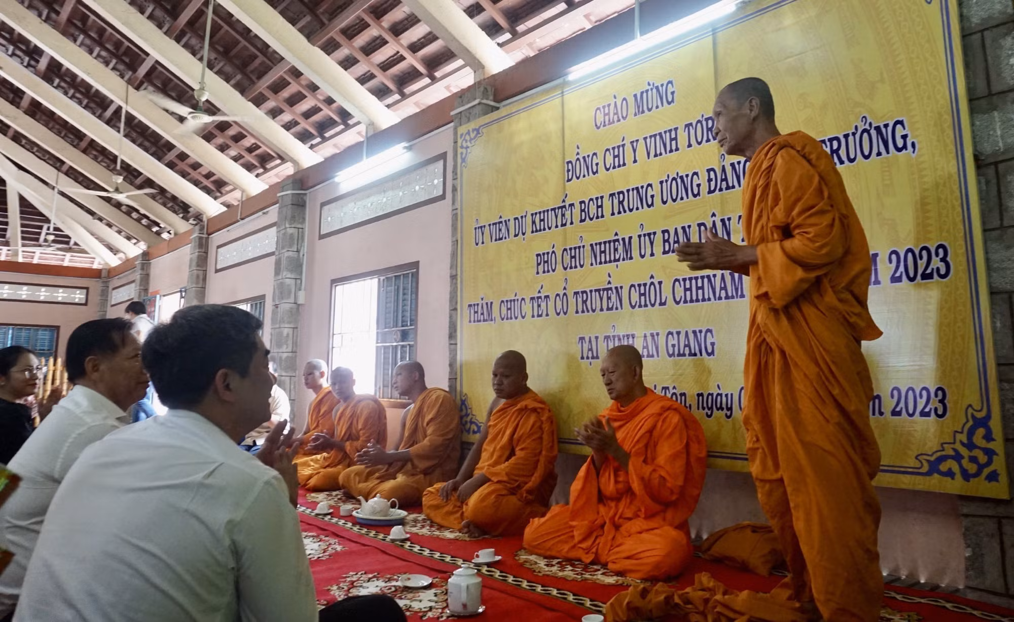 Ủy ban Dân tộc chúc mừng Tết cổ Chôl Chnăm Thmây của đồng bào dân tộc Khmer An Giang ảnh 4