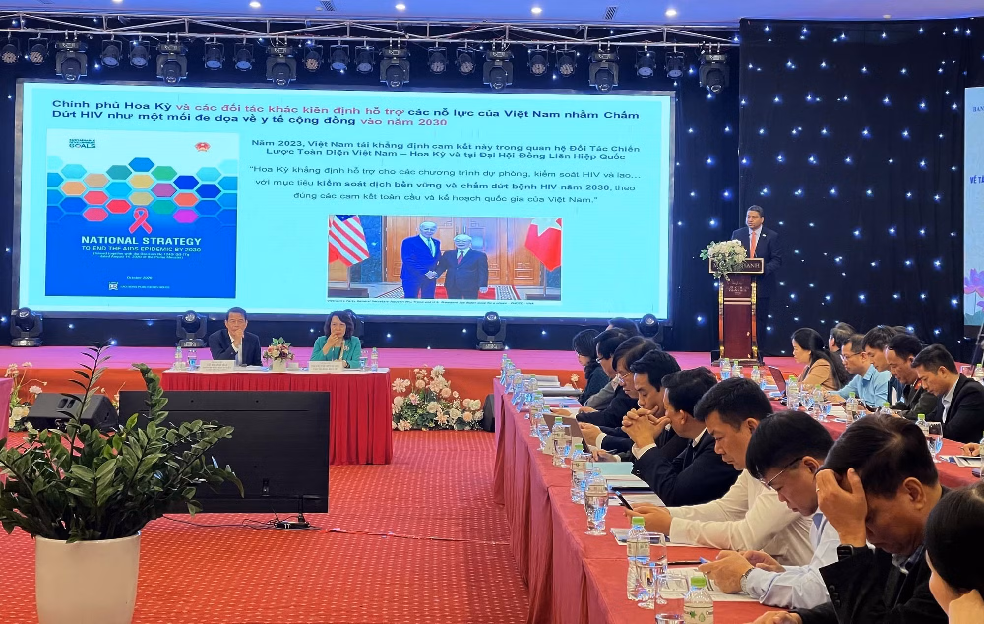 Tăng cường lãnh đạo công tác phòng, chống HIV/AIDS ảnh 1 Tăng cường lãnh đạo công tác phòng, chống HIV/AIDS ảnh 1
