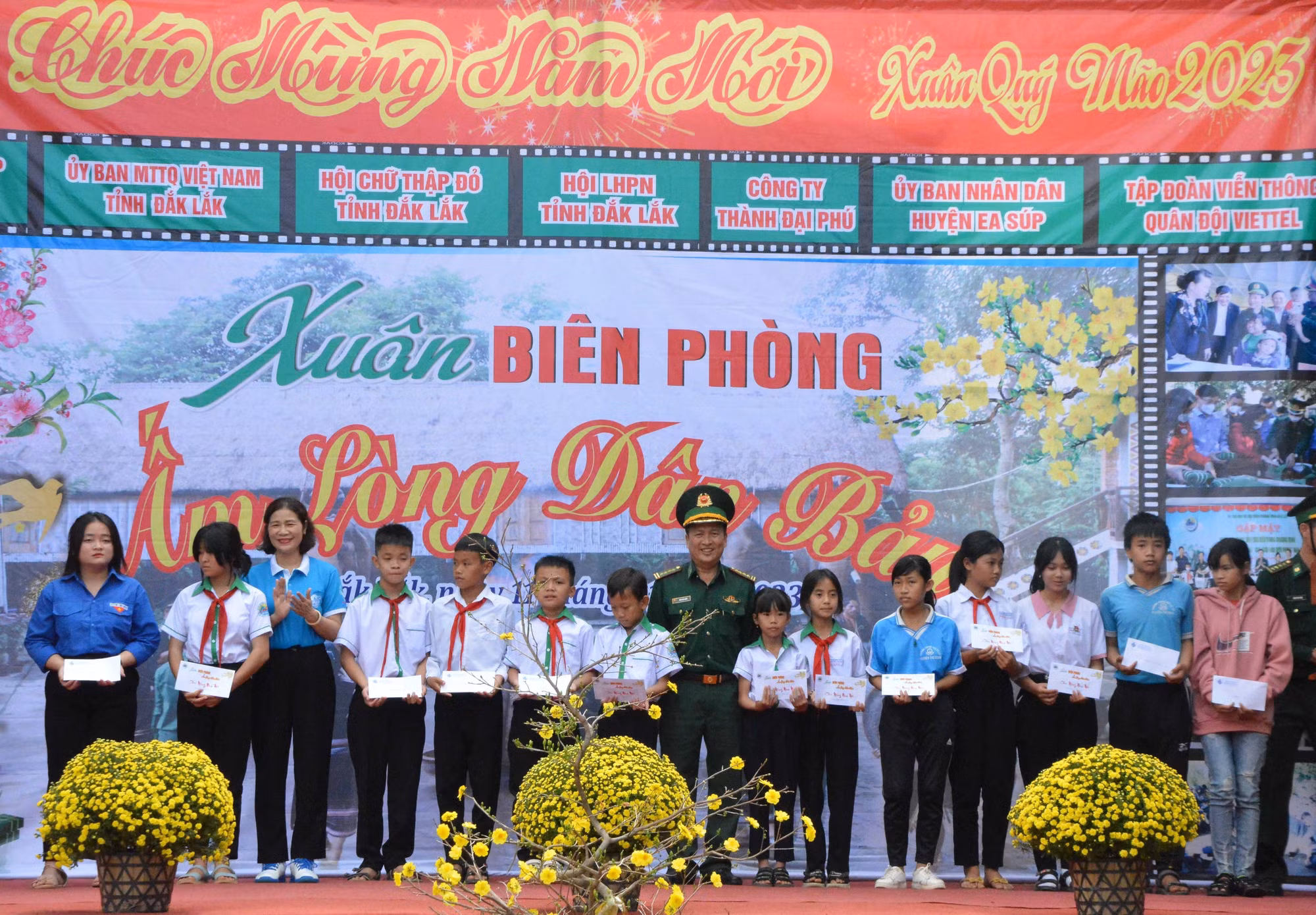 Chương trình “Xuân Biên phòng - Ấm lòng dân bản” tại Đắk Lắk ​ ảnh 1