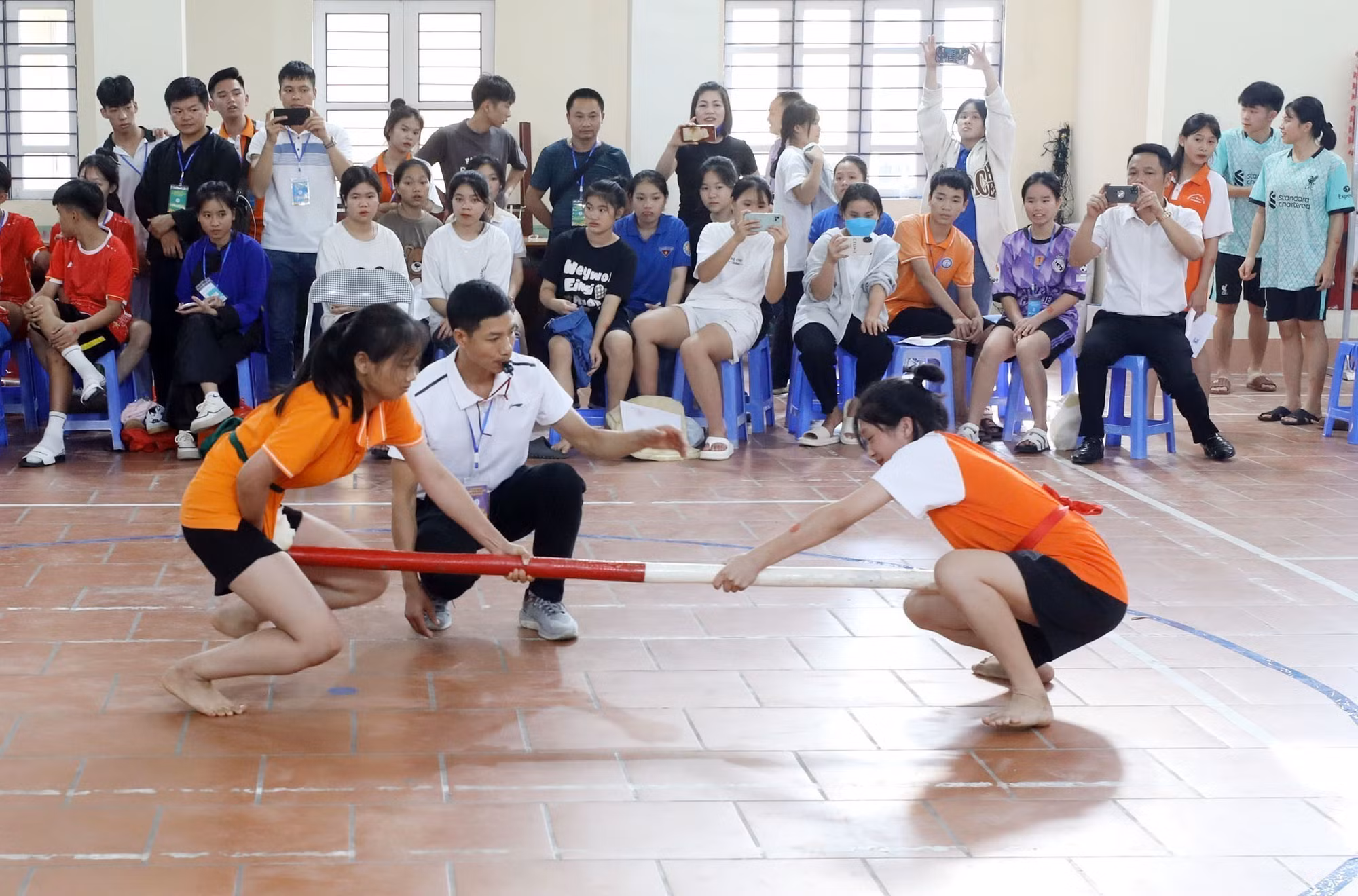 Tạo sân chơi bổ ích cho học sinh dân tộc thiểu số tỉnh Lạng Sơn ảnh 5