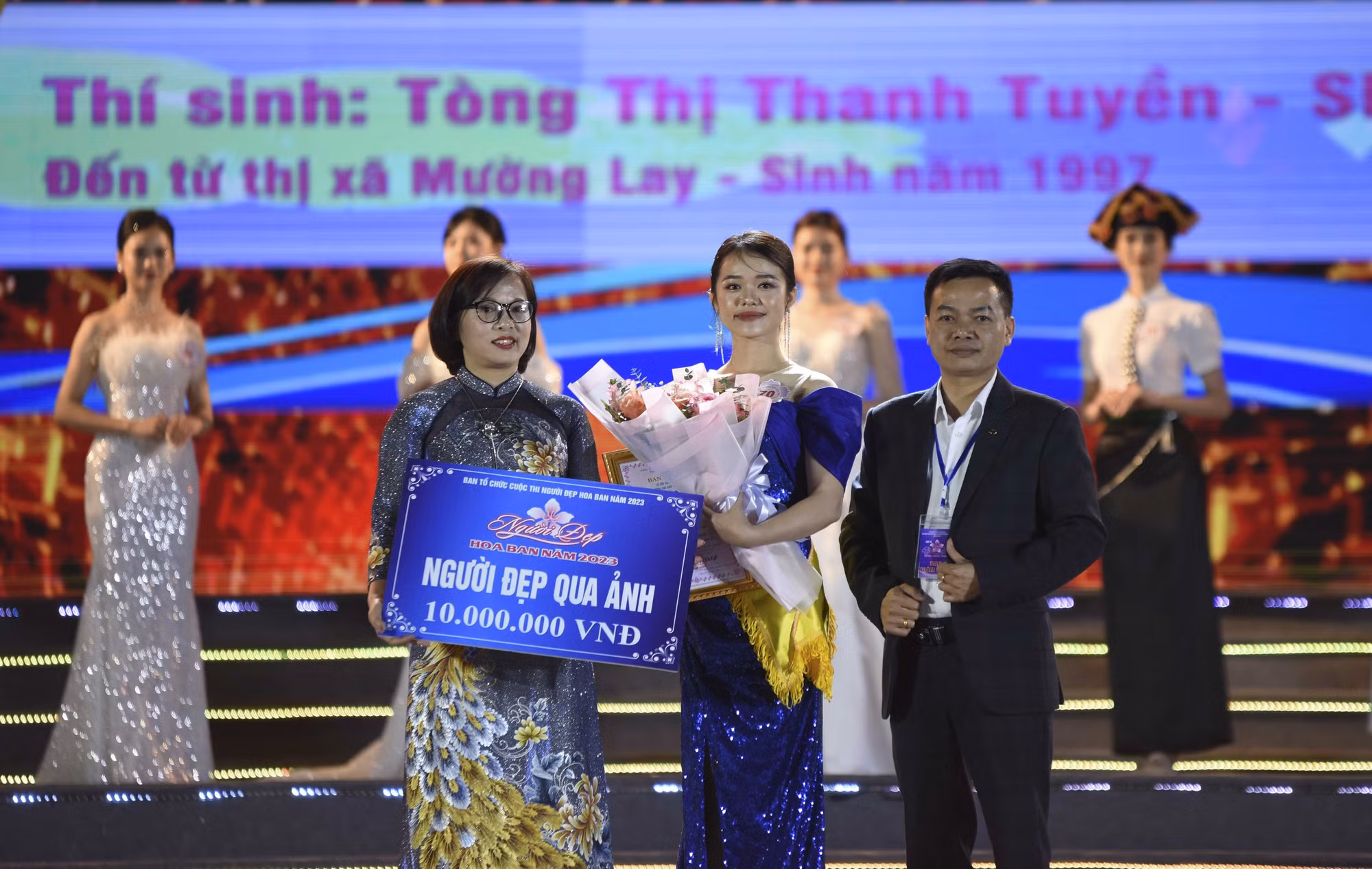 Nguyễn Thị Phương Uyên đăng quang Người đẹp Hoa Ban 2023 ảnh 4
