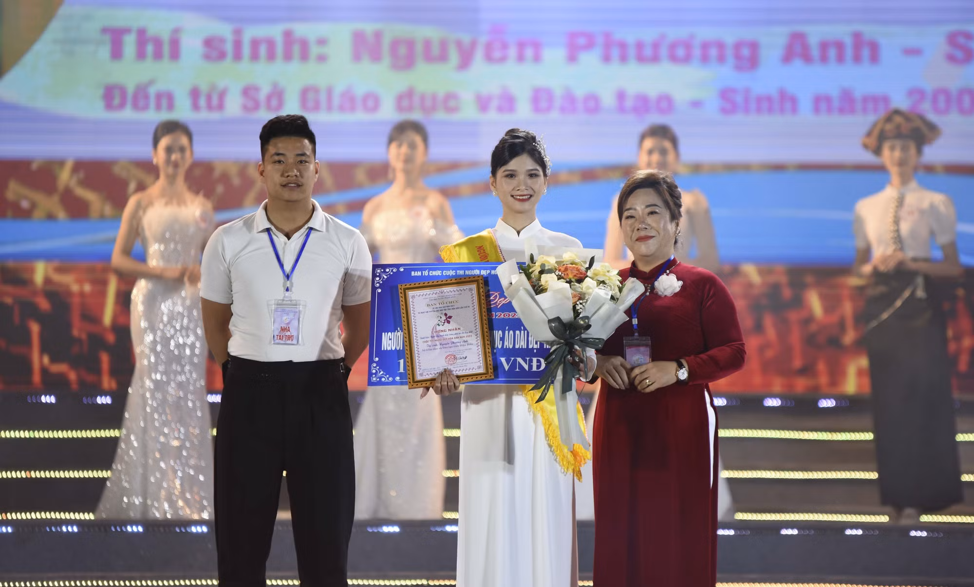 Nguyễn Thị Phương Uyên đăng quang Người đẹp Hoa Ban 2023 ảnh 5