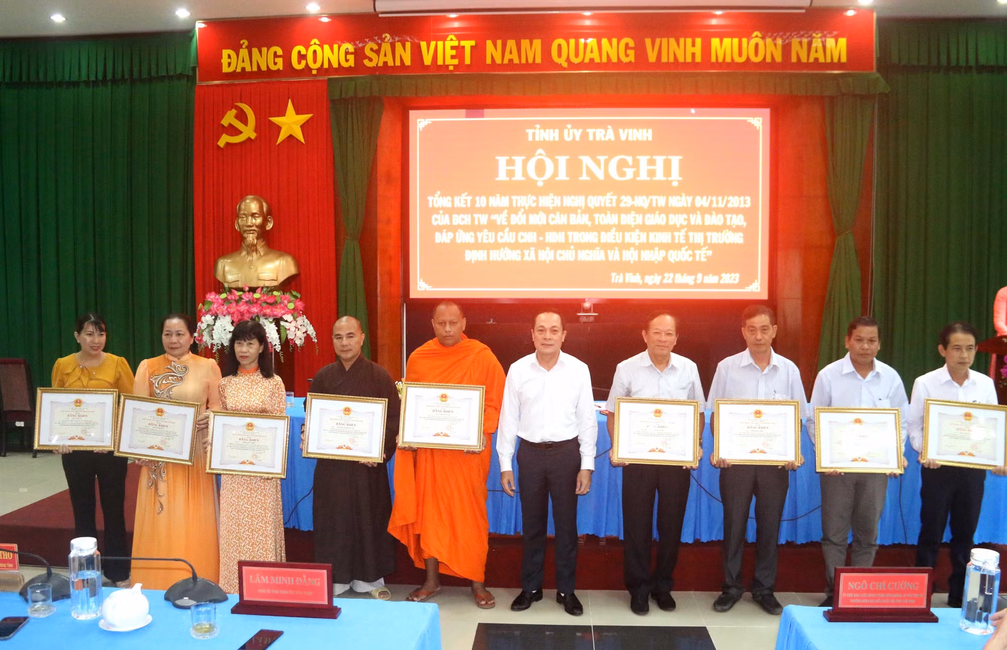 Trà Vinh đổi mới, phát triển, nâng cao chất lượng giáo dục phổ thông ảnh 2