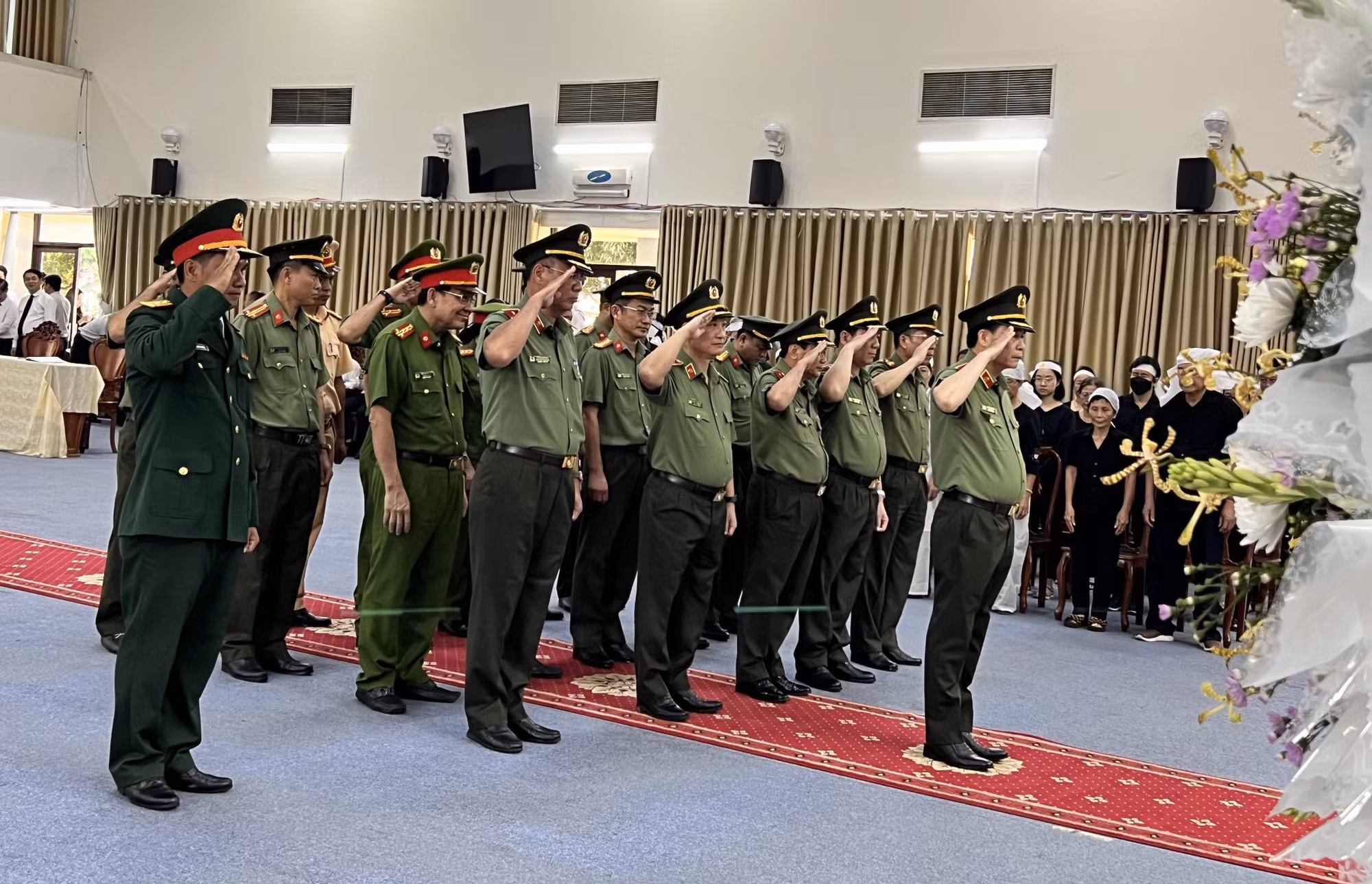 Tổ chức trọng thể Lễ tang đồng chí Lê Phước Thọ theo nghi thức cấp Nhà nước ảnh 6