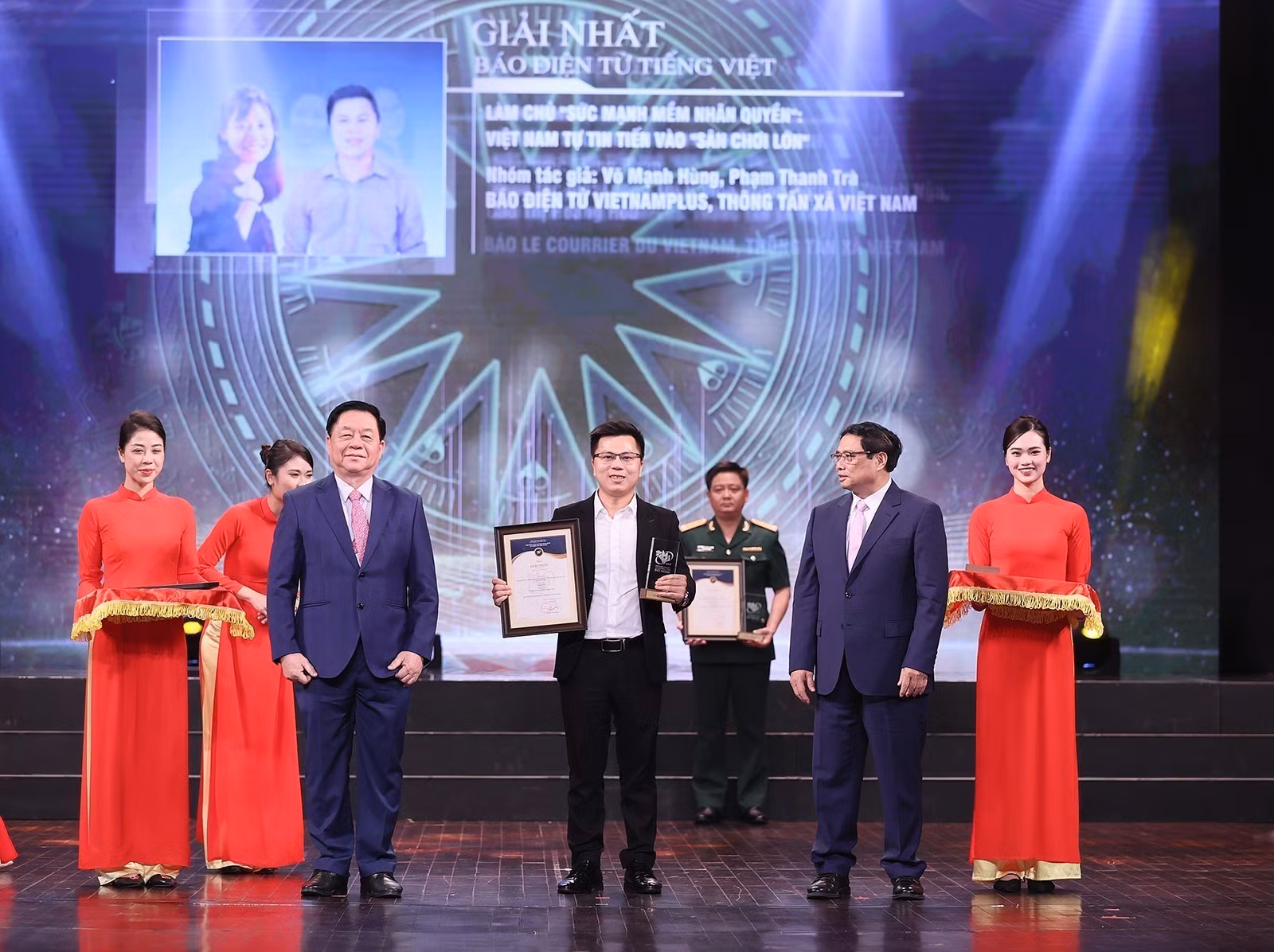 Lễ trao Giải thưởng toàn quốc về thông tin đối ngoại lần thứ IX ảnh 7