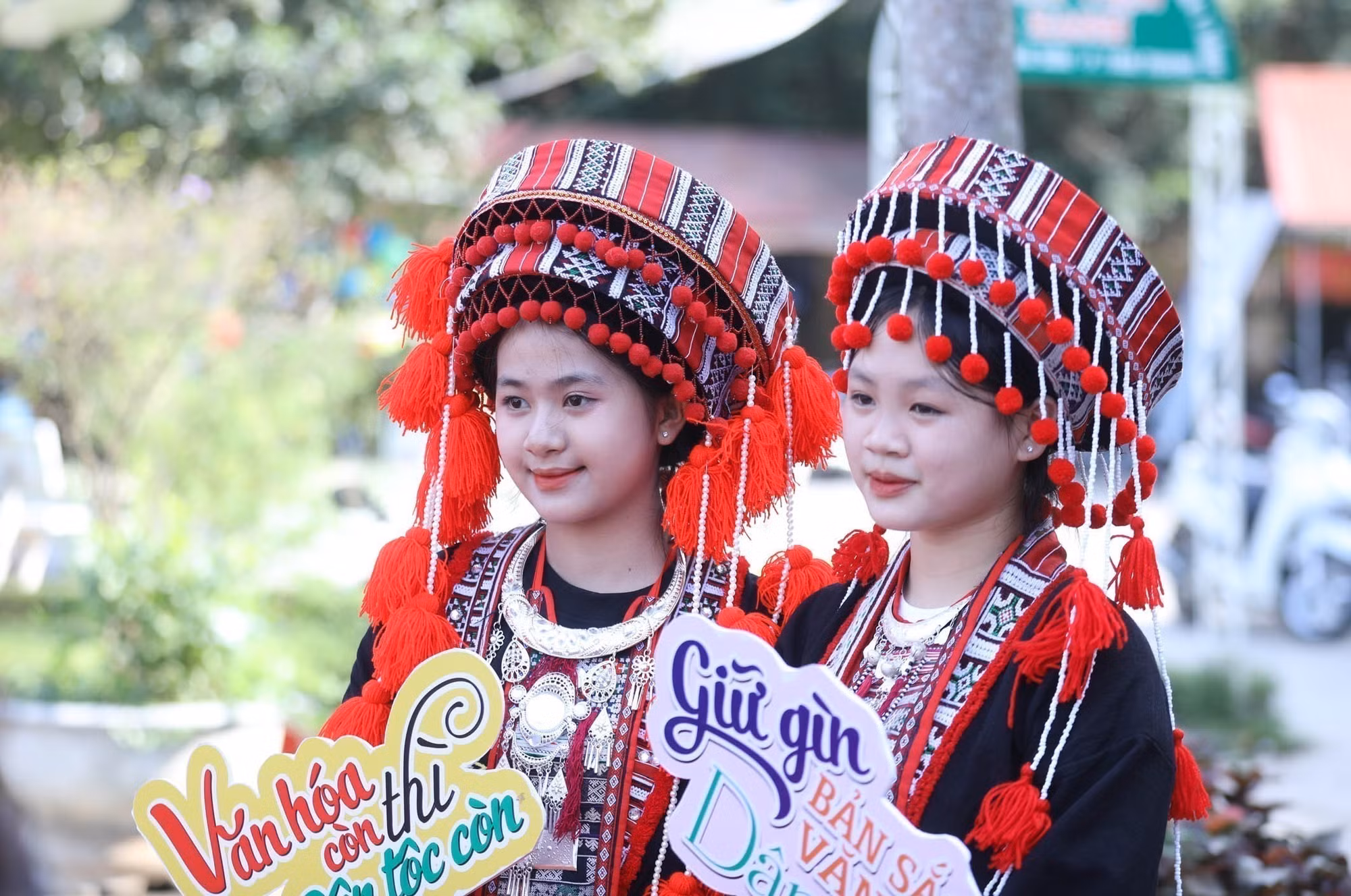 Tạo sân chơi bổ ích cho học sinh dân tộc thiểu số tỉnh Lạng Sơn ảnh 2