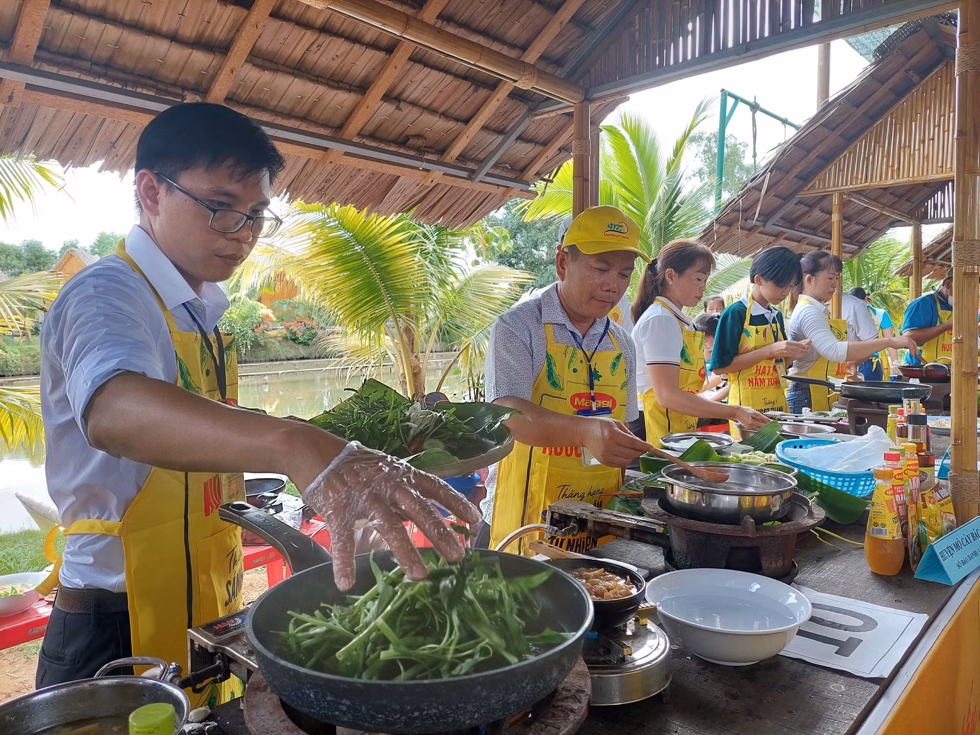 Ngày Gia đình Việt Nam 28/6: Trân trọng, giữ gìn giá trị văn hóa tốt đẹp của gia đình ảnh 1