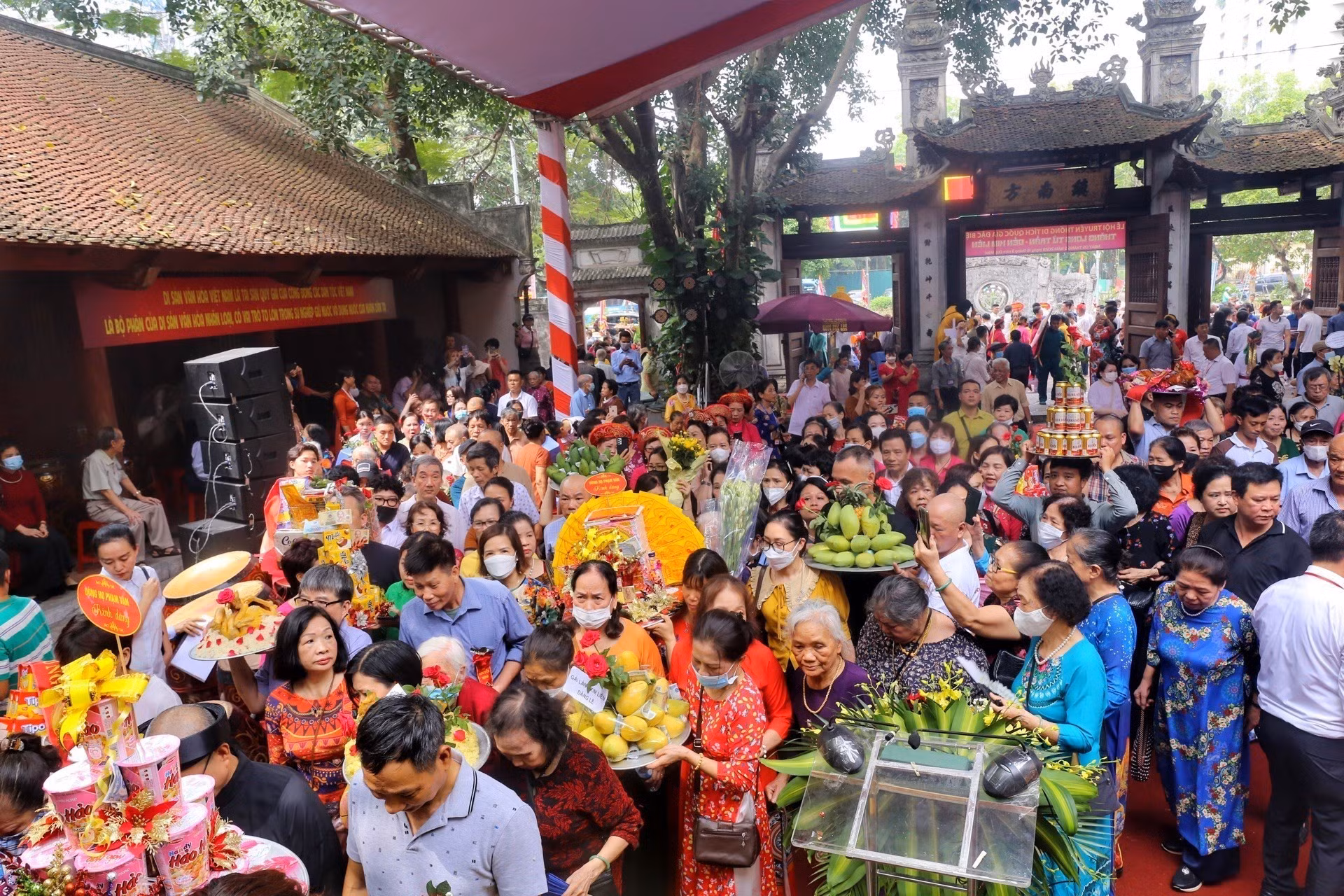 Tưởng nhớ công đức thần Cao Sơn Đại Vương - một trong 4 vị thần tứ trấn Kinh thành Thăng Long ảnh 4
