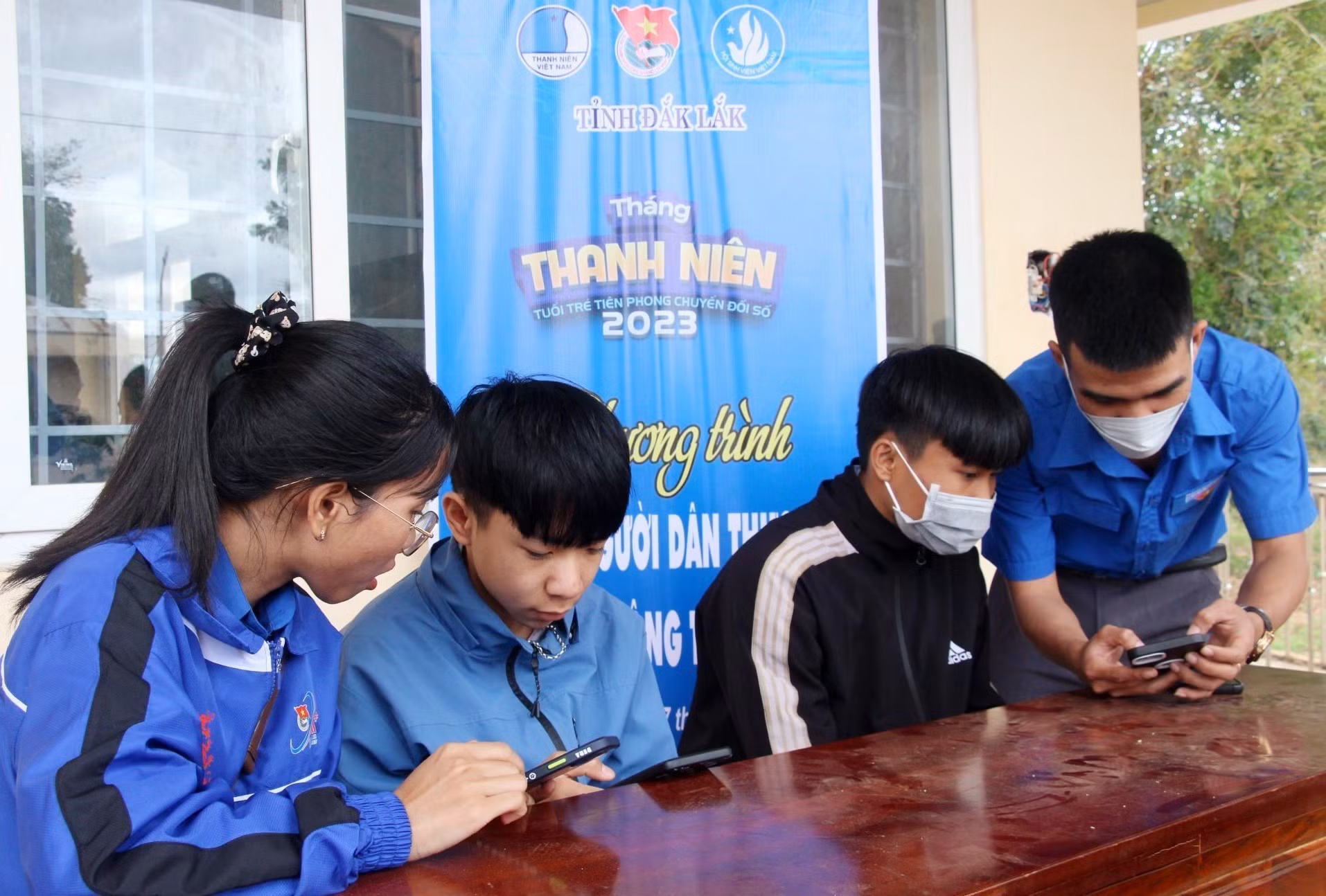 Tháng Thanh niên 2023: Tuổi trẻ Đắk Lắk tiên phong chuyển đổi số ảnh 2