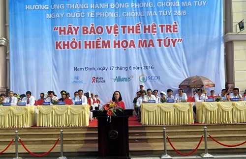 Uỷ viên Bộ Chính trị, Bí thư Trung ương Đảng, Trưởng ban Dân vận Trung ương Trương Thị Mai phát biểu tại lễ mít tinh. Ảnh: Hiền Hạnh - TTXVN