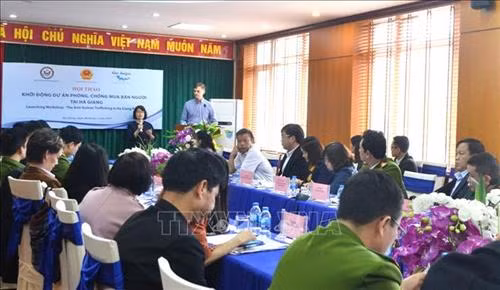 Toàn cảnh Hội thảo khởi động dự án “Phòng, chống mua bán người” tại Hà Giang. Ảnh: Thu Phương-TTXVN