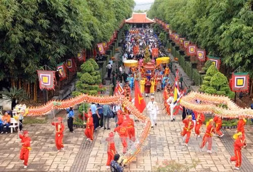 Nghi thức rước lễ. Ảnh: An Hiếu - TTXVN