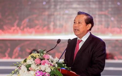 Phó Thủ tướng Thường trực Trương Hòa Bình phát biểu tại buổi lễ. Ảnh: Trung Nguyên - TTXVN