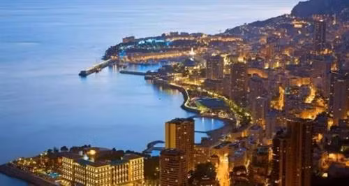 Tiểu quốc Monaco có diện tích chỉ vỏn vẹn… 2,02 km²